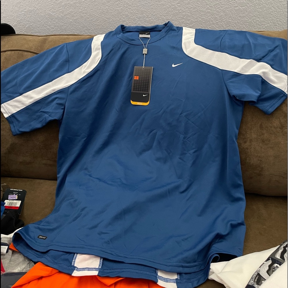 NEW NIKE TENNIS SHIRTS BLUE/WHITE, WHITE/BLUE & RED/WHITE COLOR SIZE LARGE MENS
